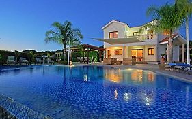 Golden Valley Villa